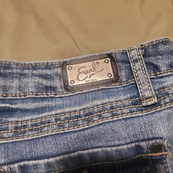 Womens Earl Jean's size 12 short - Picture 4 of 4